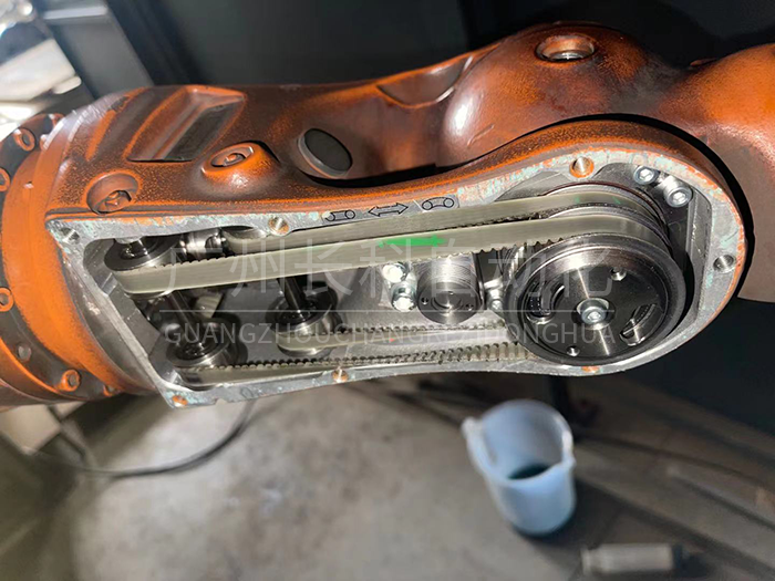 庫卡傳動(dòng)皮帶張力測(cè)試 庫卡傳動(dòng)皮帶張力測(cè)試